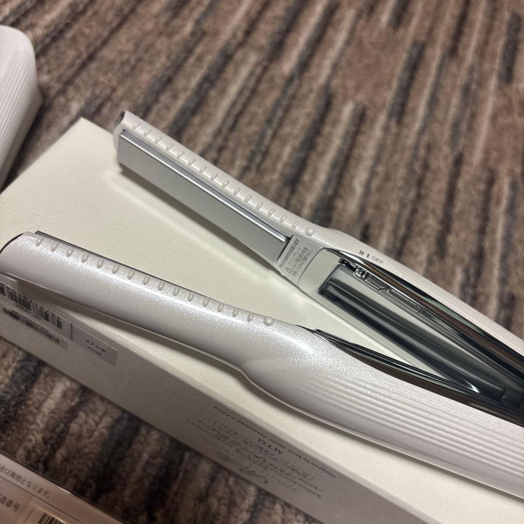 ReFa リファ フィンガーアイロン コードレス ヘアアイロン ホワイト