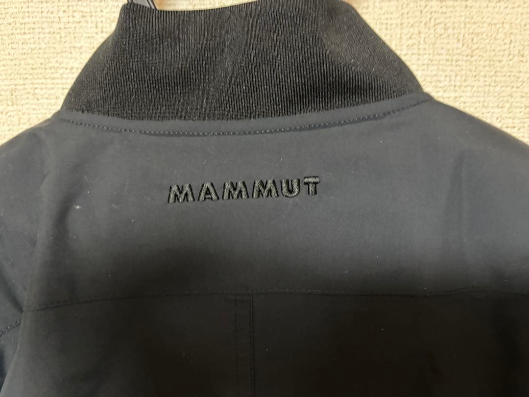 MAMMUT フローバーグ インサレーション ボンバージャケット AF 黒 M