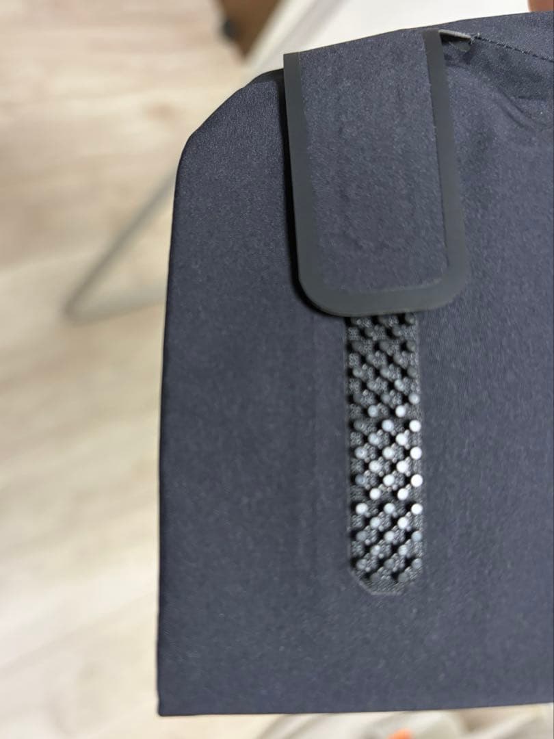 【美品】デサント オルテライン クレアス ハードシェルジャケット M ブラック