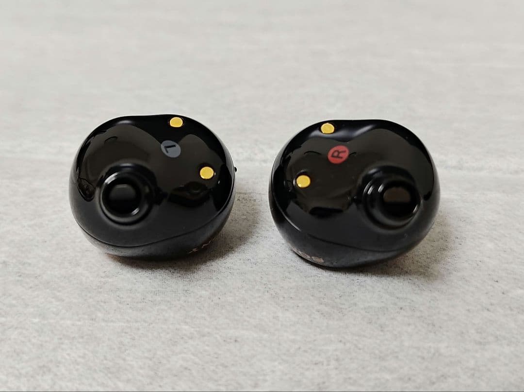 WF-1000XM5 ソニー SONY ワイヤレスイヤホン【未使用に近い】