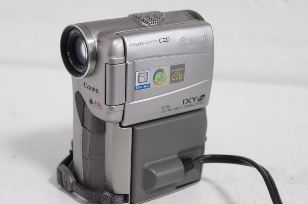 動作OK★DM PV2 Canon MiniDVビデオカメラ 222