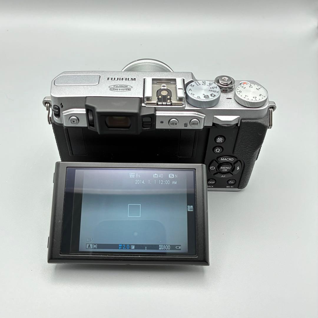 Fujifilm X30 シルバー コンパクト デジタルカメラ Fuji X