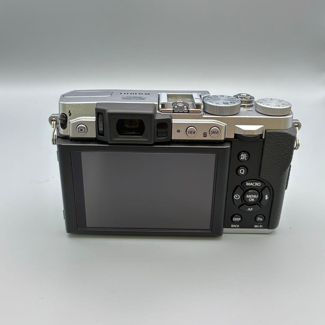 Fujifilm X30 シルバー コンパクト デジタルカメラ Fuji X
