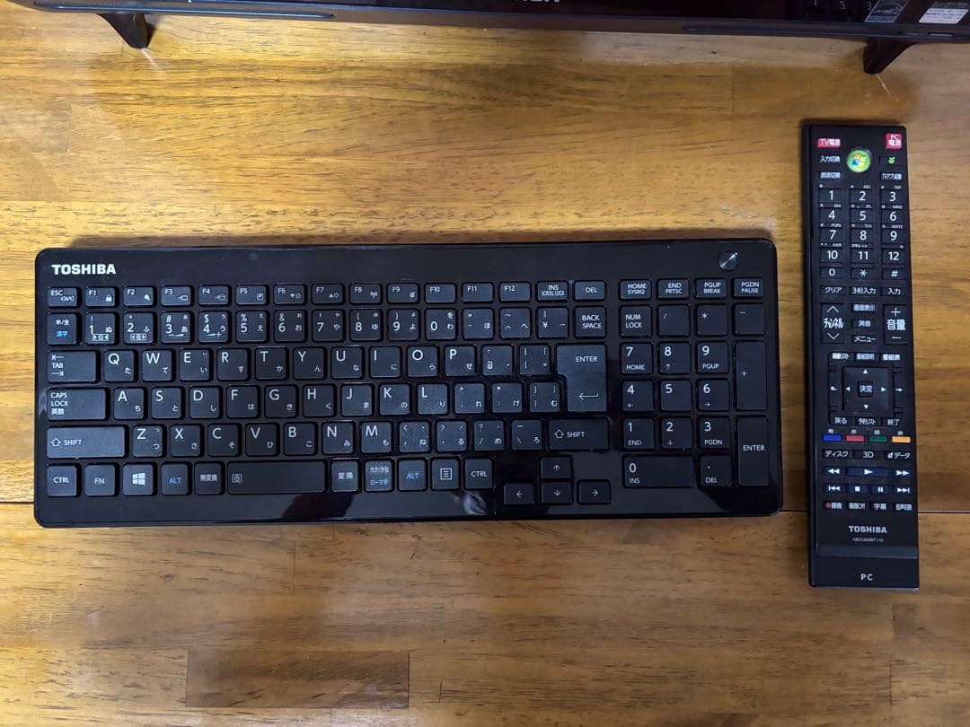 REGZA PC D712/V7GG 21.5インチ デスクトップPC