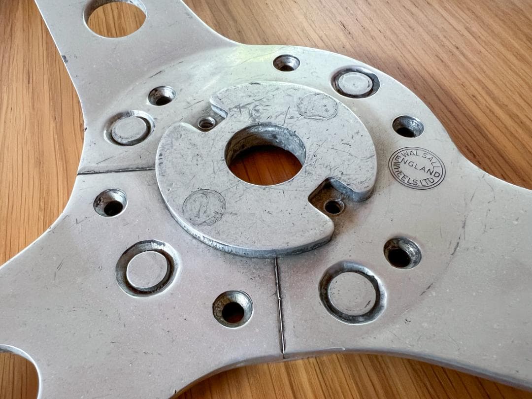 レスレストン　グランプリ　ウッドステアリング　390mm　カラー付き　当時もの