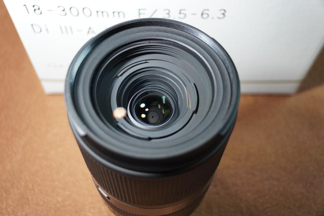 レンズ(ズーム) TAMRON18-300mm F/3.5-6.3 Di III-A VC VXD