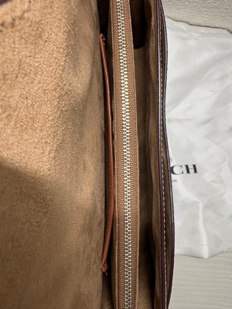 COACH ショルダーバッグ シグネチャーキャンバス