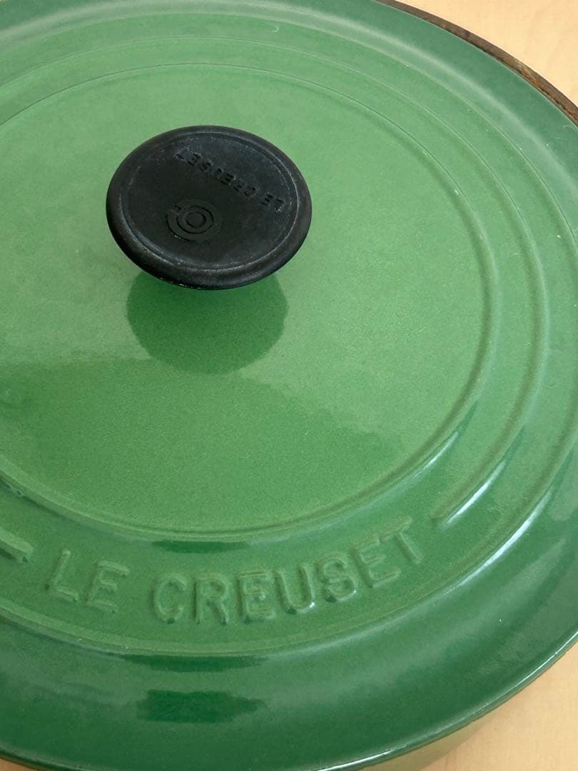 LE CREUSET　ココット ロンド レーシンググリーン22cm