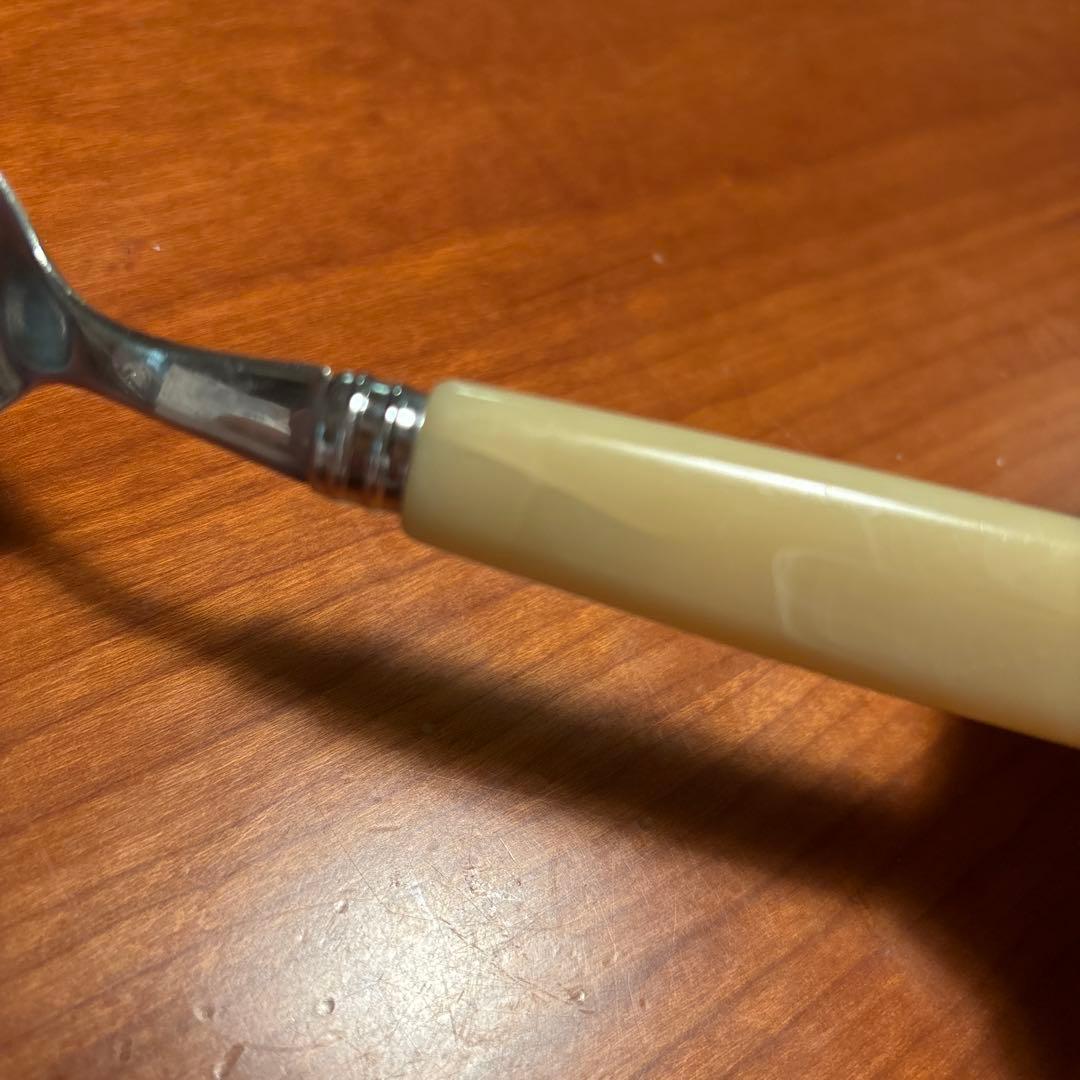 フランス　ベッソントリオ　PARISマーブルカトラリー　19本