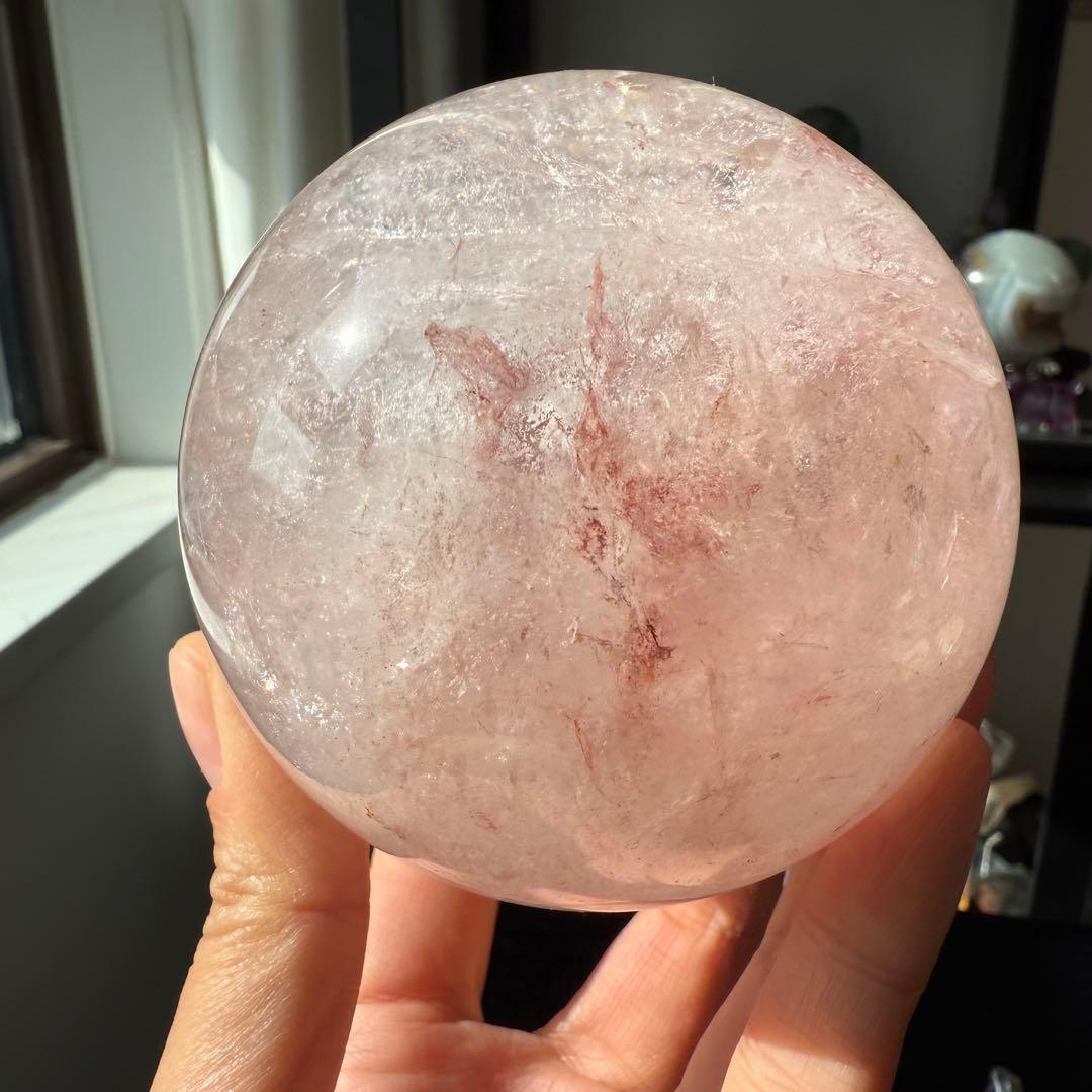 天然石ピンクアゼツライトのスフィア　丸玉　置物NO.112611