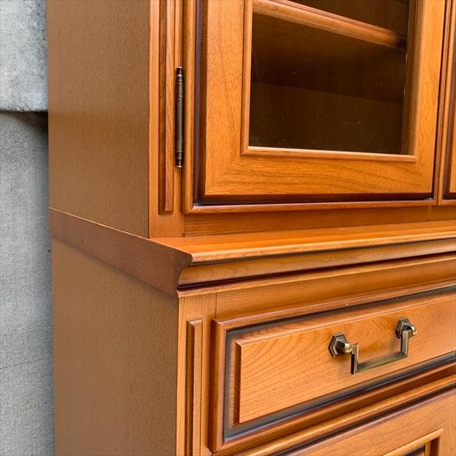 マルニ｜地中海ロイヤル｜マルチキャビネット｜書棚、食器棚、飾り棚｜定価70万円｜