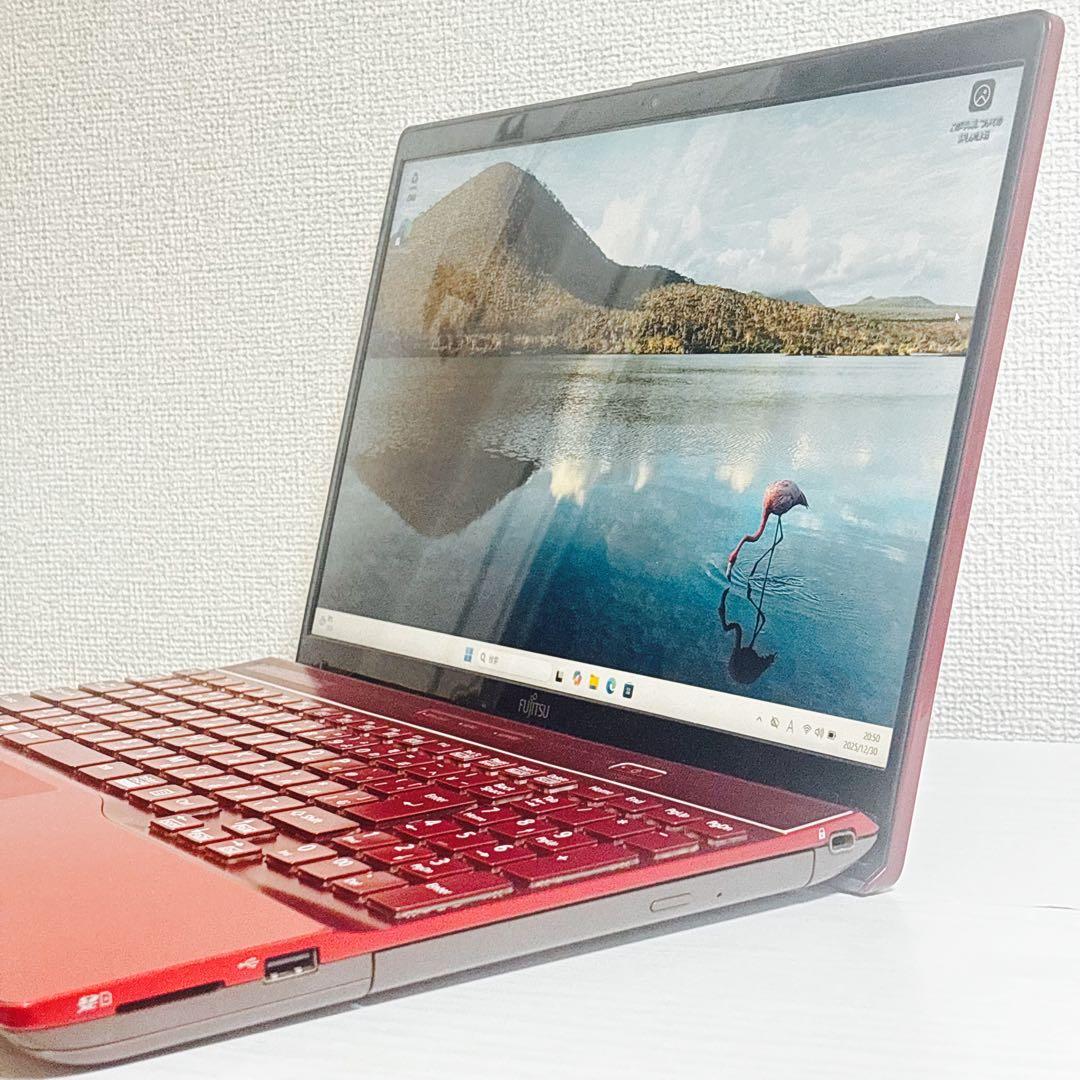 8世代 Core i7 16GB Windows11 Officeノートパソコン