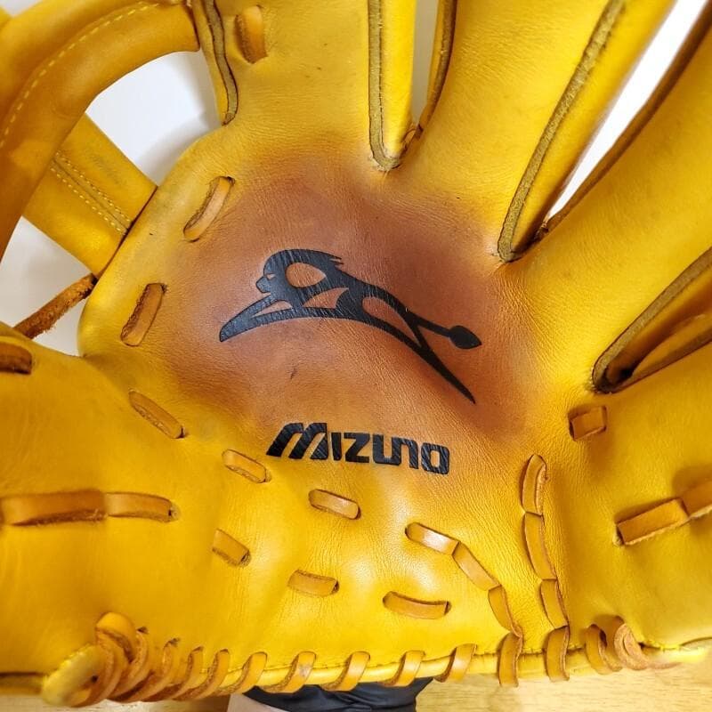 ミズノ 都市対抗野球 黒獅子 記念モデル 激レア 良品 内野用 軟式グローブ