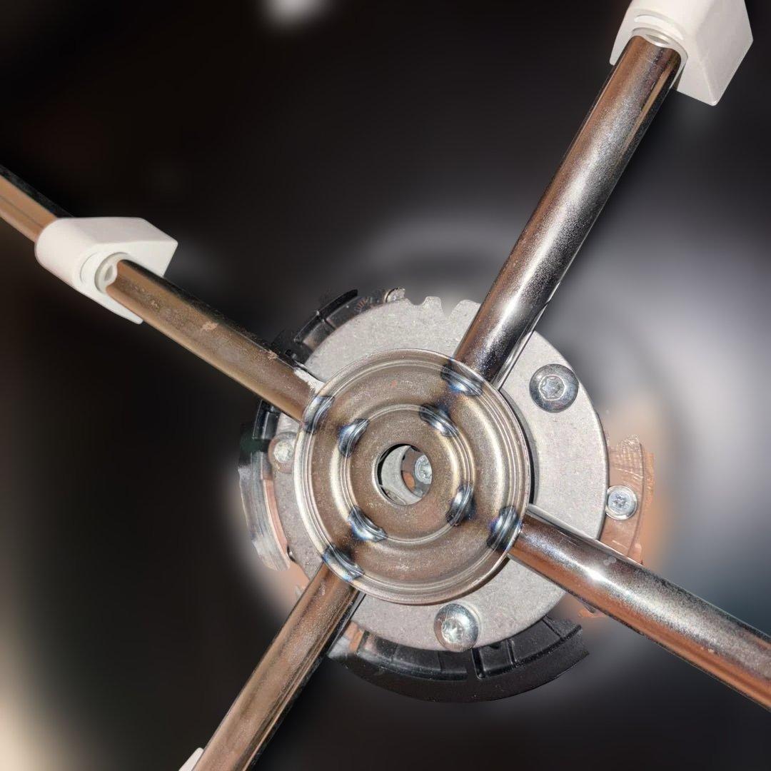 フリッツハンセン　セブンチェア　足接合部修理済み