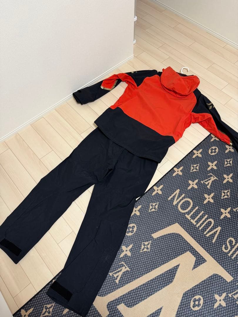 早い者勝ち‼️ダイワ‼️GORE-TEX レインウェア ジャケットとパンツセット
