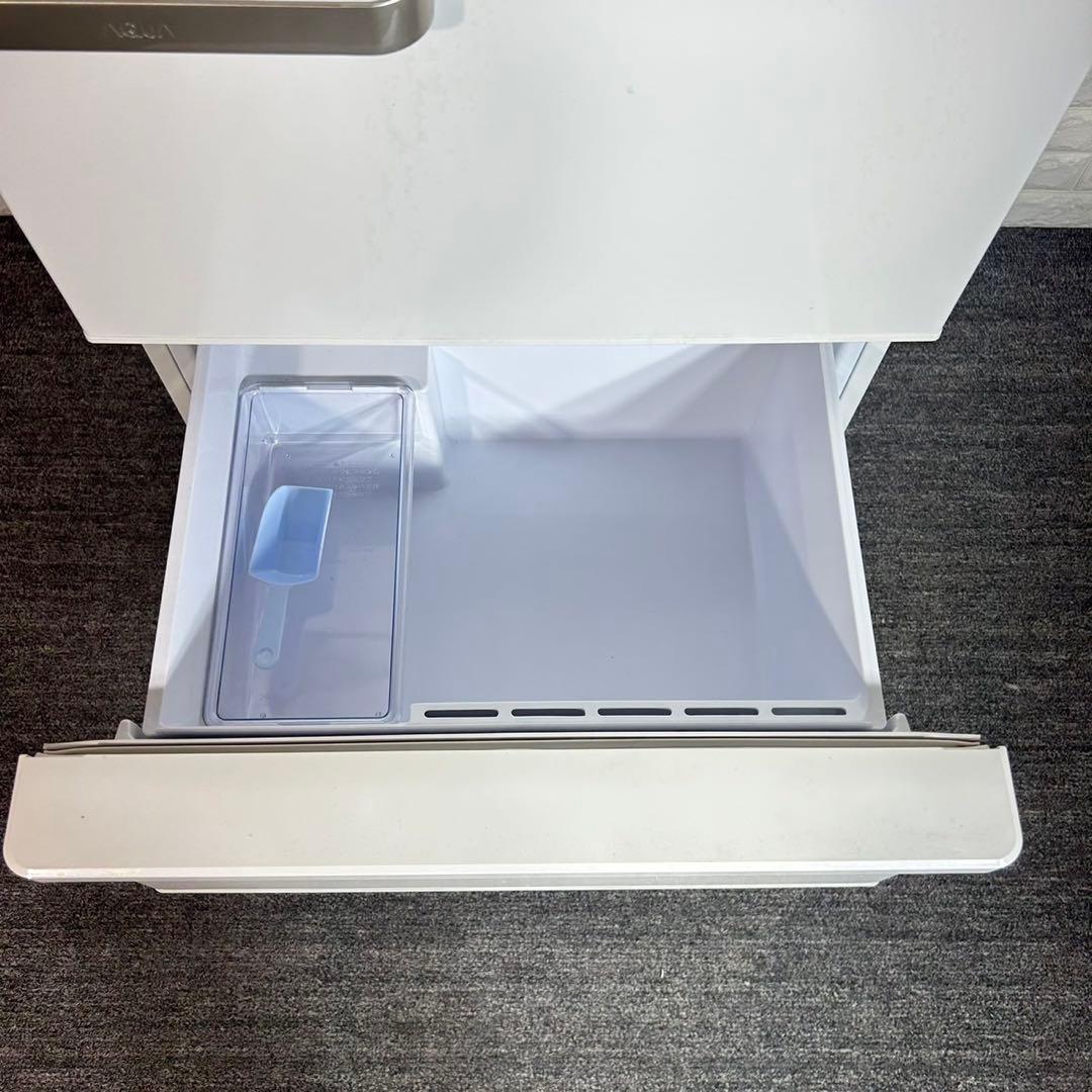 AQUA アクア 冷蔵庫 AQR-27J(W) 272L 家電 C062