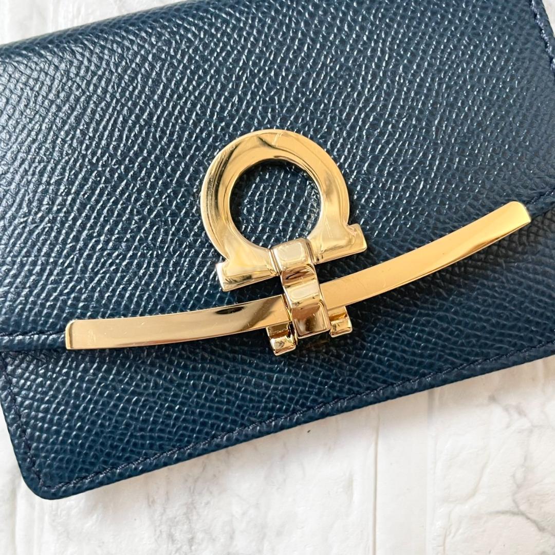 付属品完備✨ Salvatore Ferragamo ガンチーニ カードケース