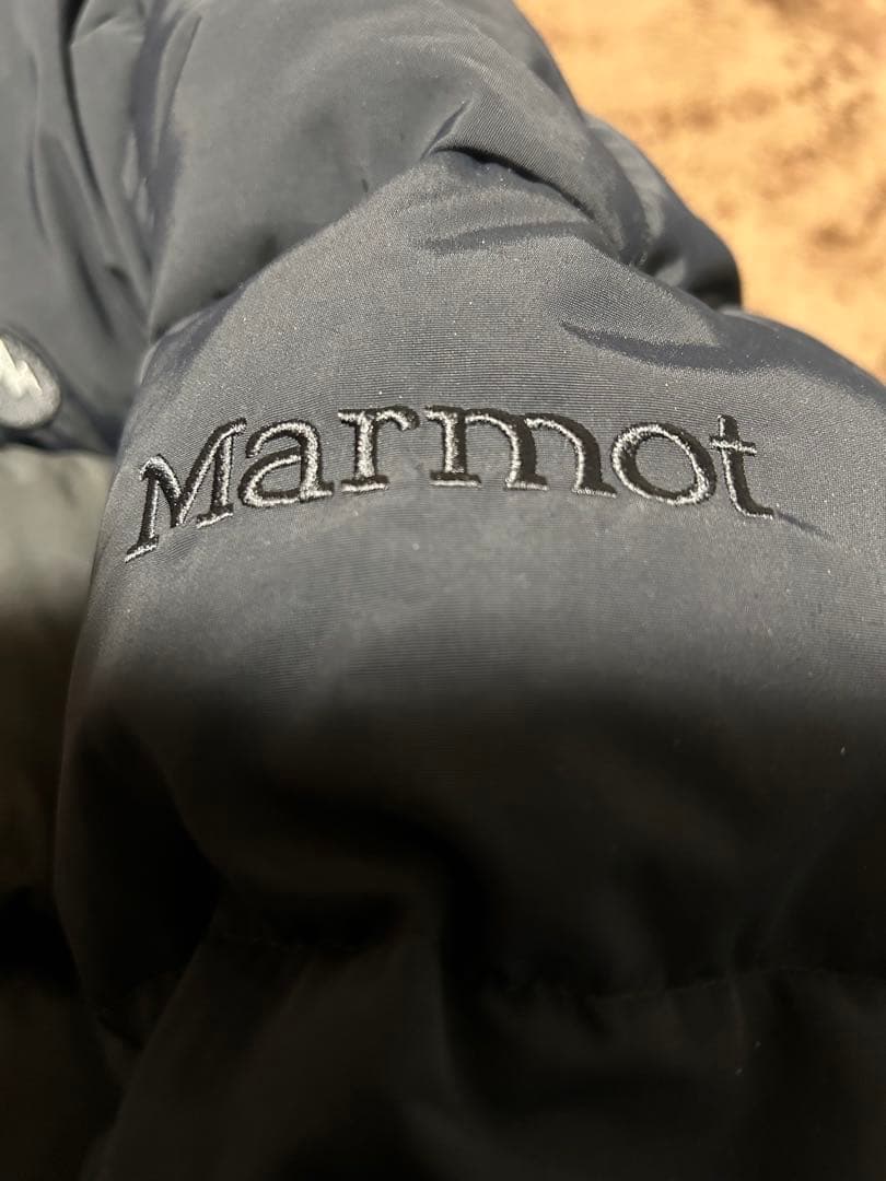 Supreme Marmot 800-Fill Down Parka M 黒