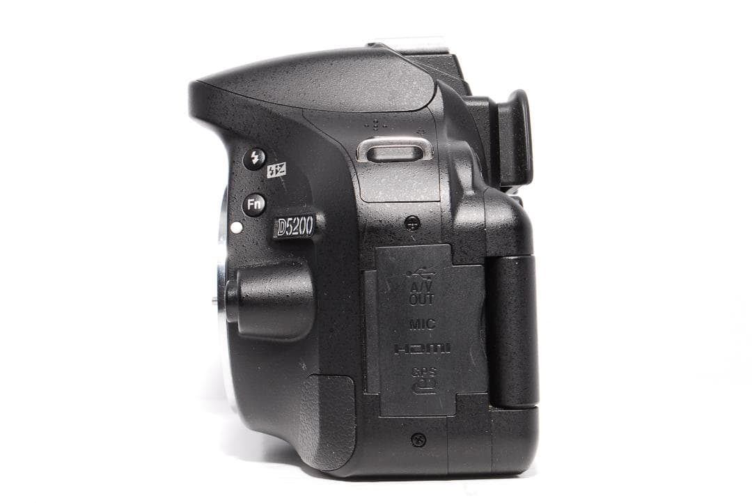 ✨スマホ転送可 自撮り可能機種✨Nikon D5200ダブルレンズセット
