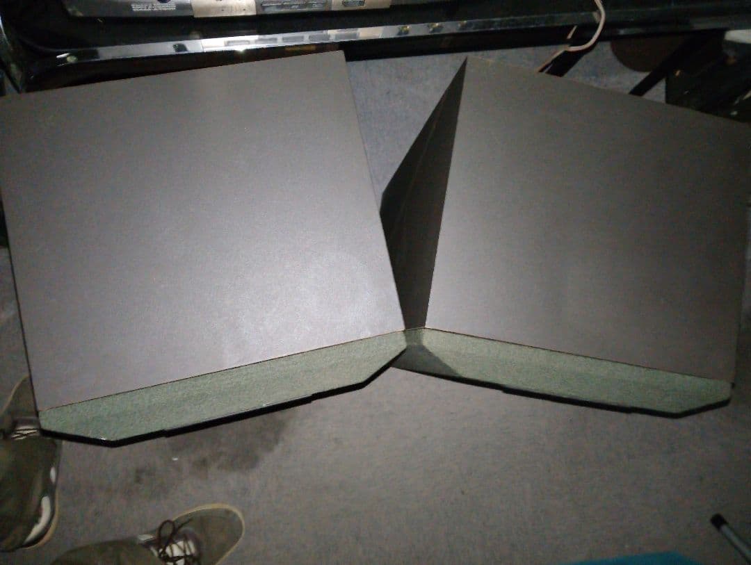 Aurex S-320.ウェイスピーカーペア、当時定価1本29800円でした。