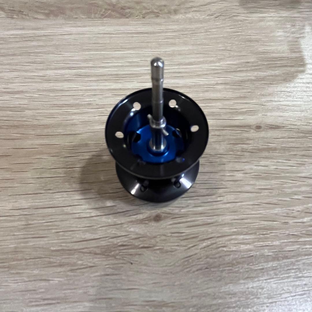 美品　19 SHIMANO SLX MGL 71HG ベイトリール　左巻き