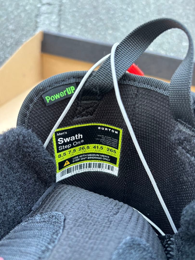 【1/5まで値下】SWATH SO スノーボーブーツ グレー サイズ26.5cm