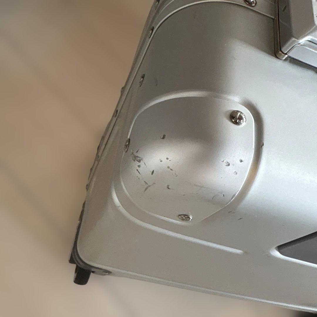 ゼロハリバートン　アルミキャリーケース