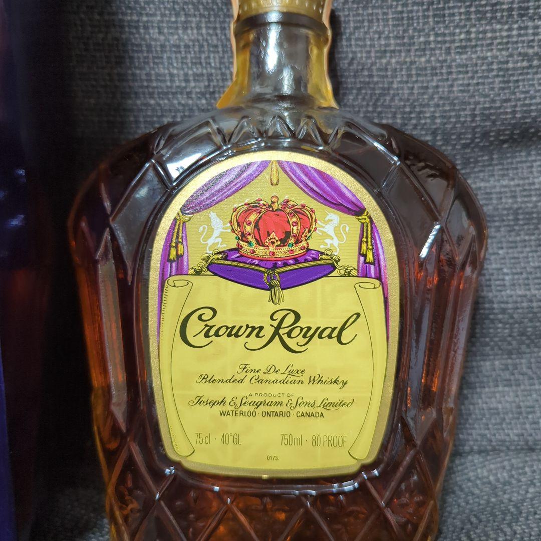 Crown　クラウンロイヤル　クラウンローヤル　ウイスキー