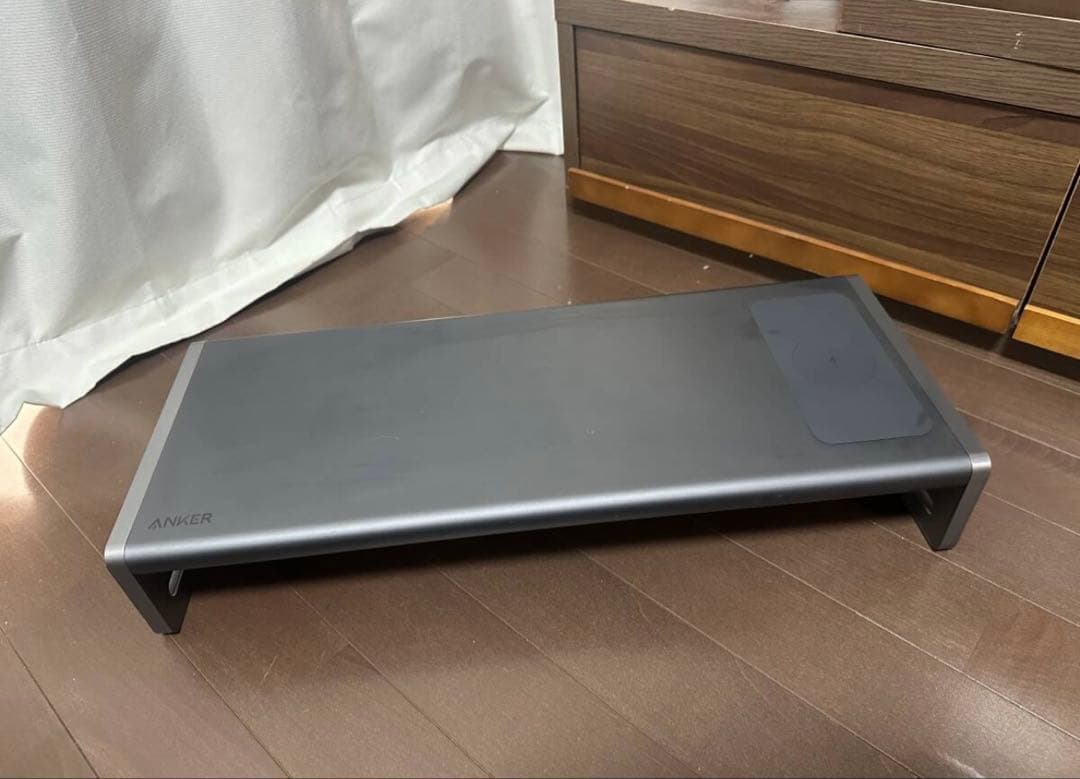 Anker 675 アルミニウムスタンド USB-C HDMI