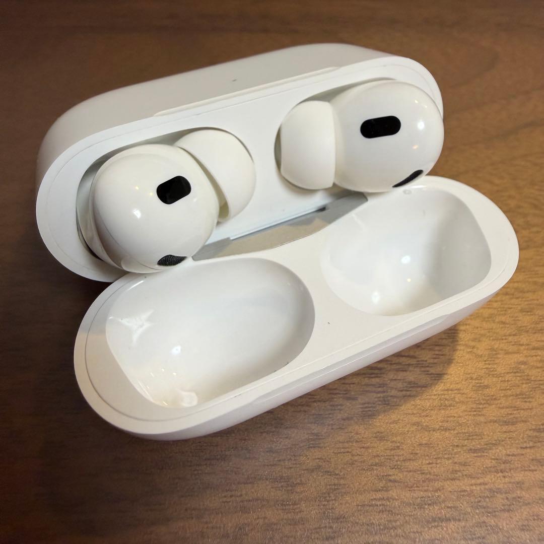 AirPods Pro 第2世代　Apple　【美品】