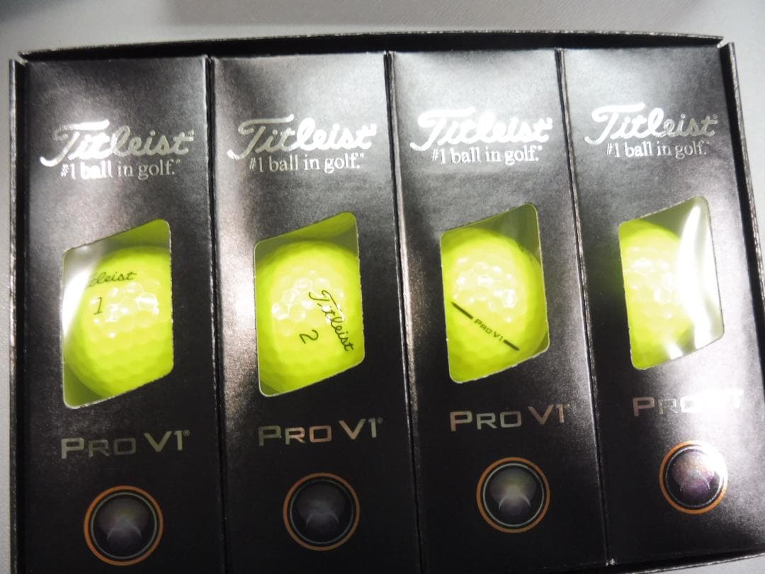 タイトリスト　PRO　V1　2026 イエロー　2ダース　未使用品