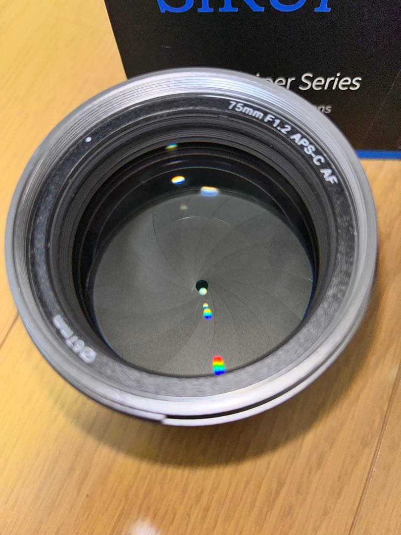 SIRUI 75mm f1.2 sniper AFレンズ　Eマウント　SONY
