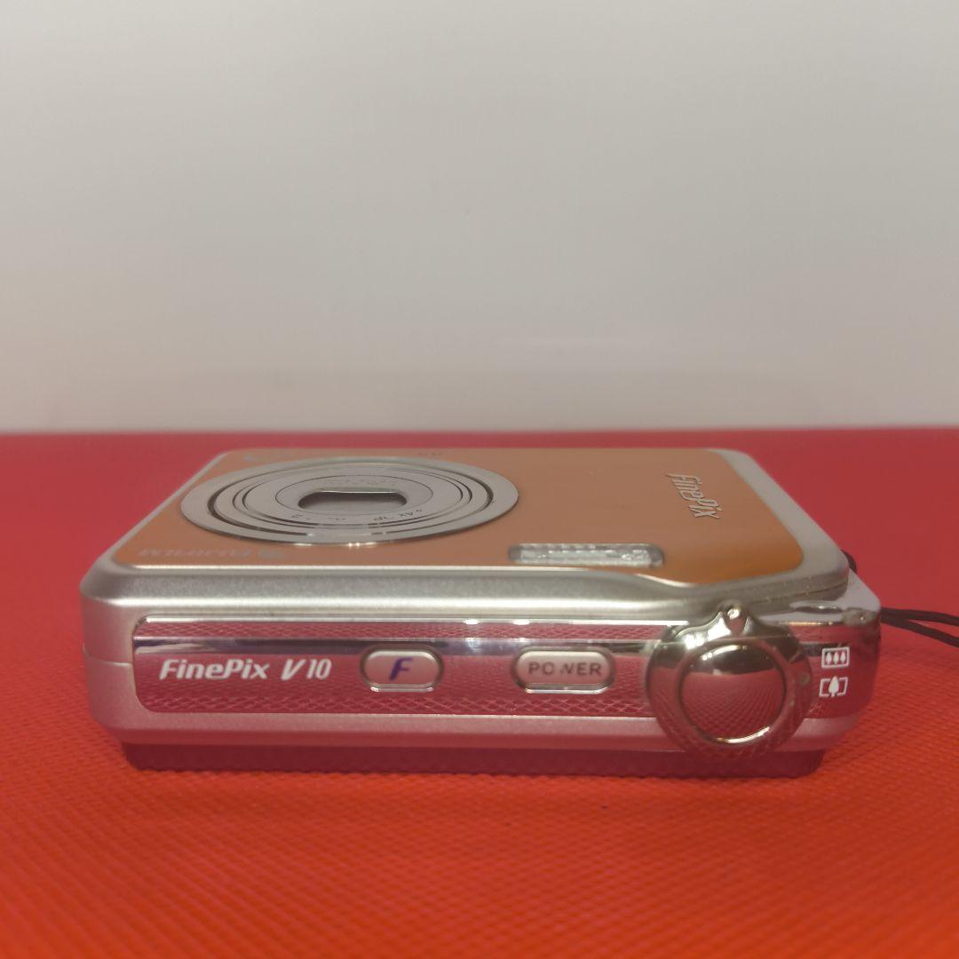 【動作確認済】FUJIFILM FinePix V10 コンデジ