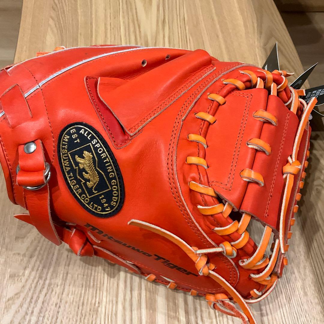 【新品未使用】ミツワタイガー レボルタイガー 硬式用キャッチャーミット