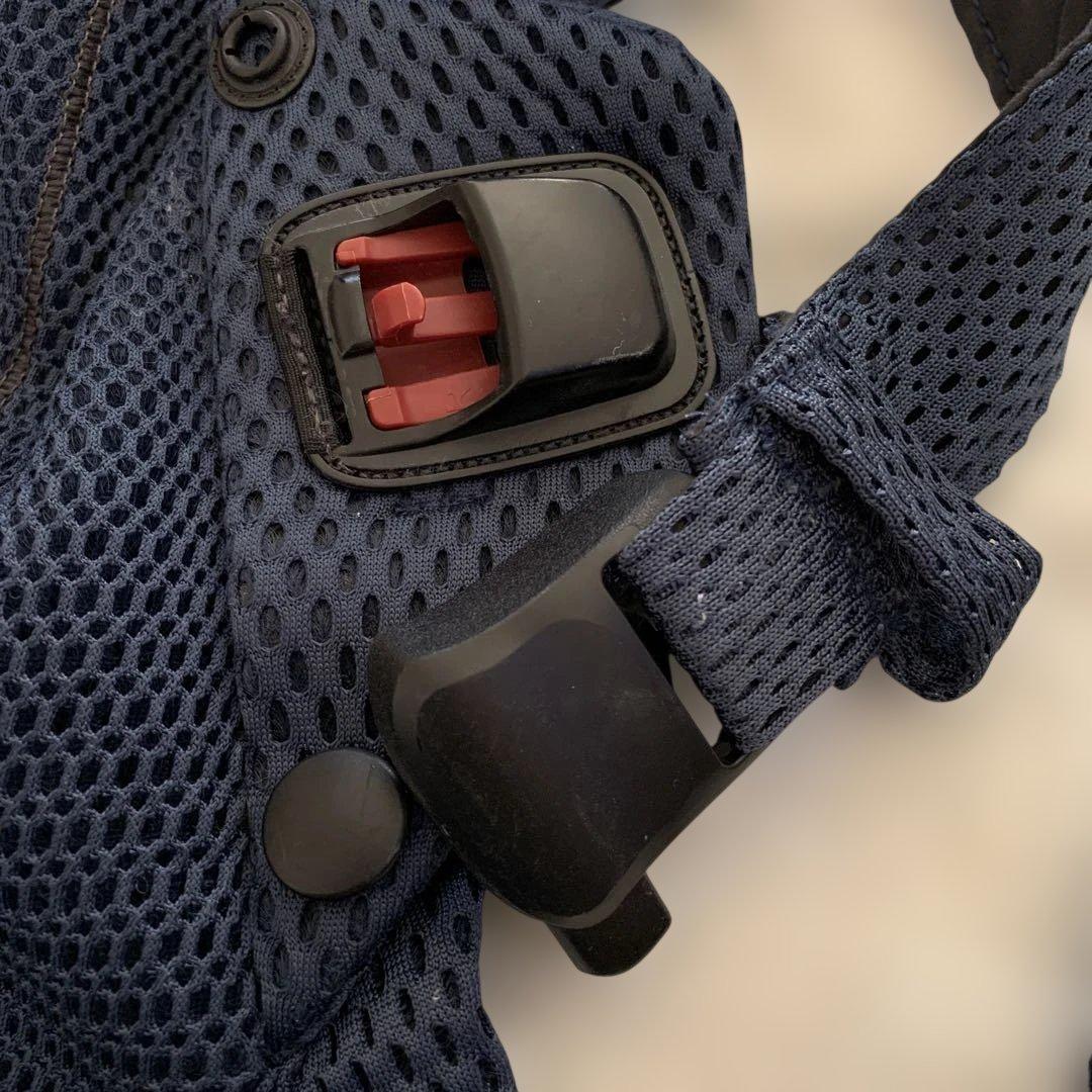 BabyBjorn ベビーキャリア　ハーモニー　赤ちゃん　新生児　抱っこ紐