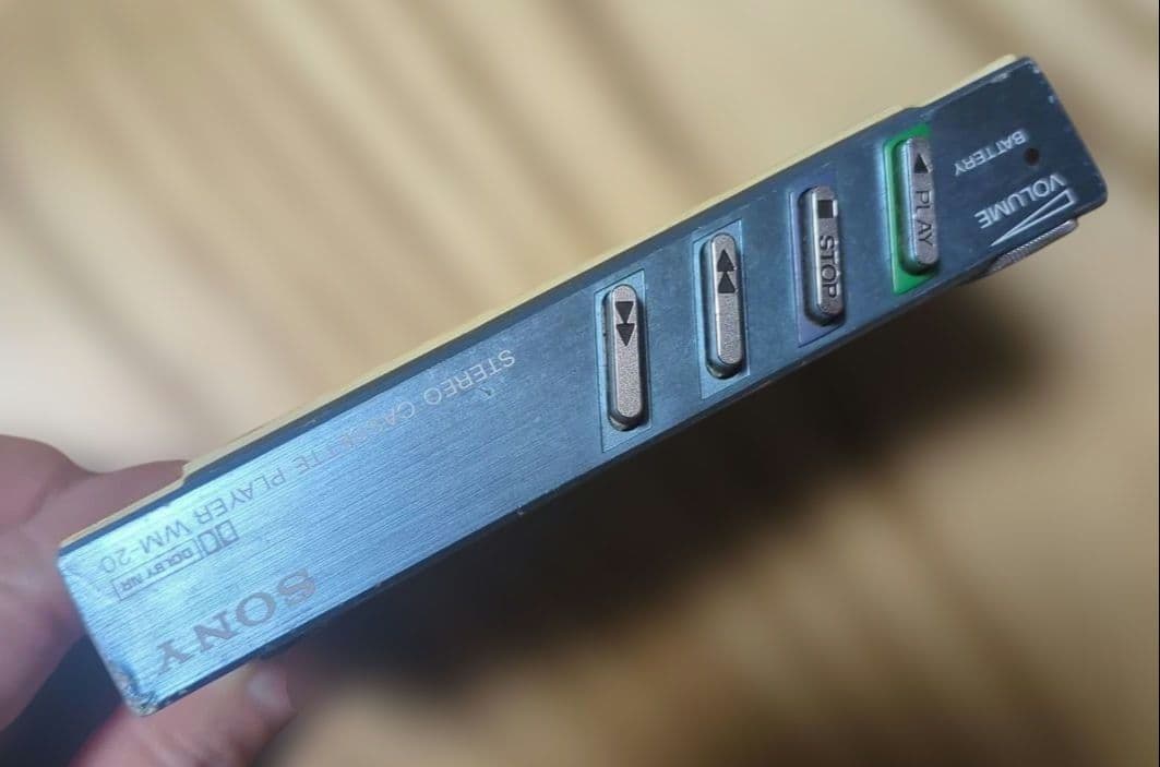 SONY WALKMAN WM-20 ウォークマン　ジャンク