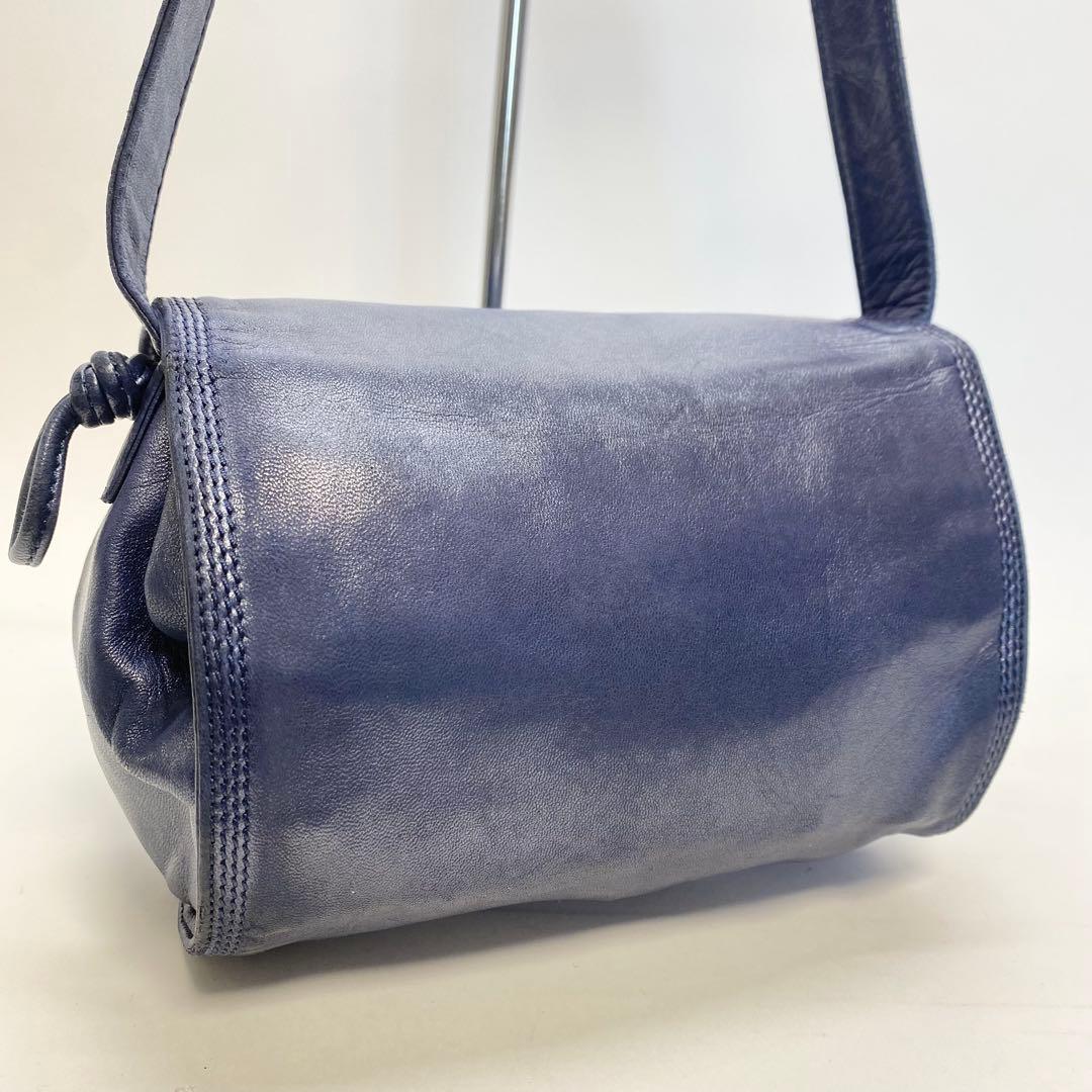 ロエベ ネイビー ナッパレザーショルダーバッグ アナグラム メタリック