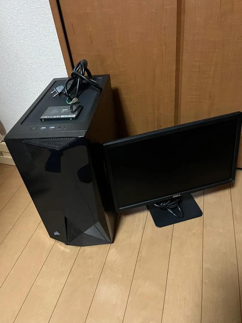 【ジャンク品】ゲーミングPC/モニタ/ワイヤレスキーボード×３など