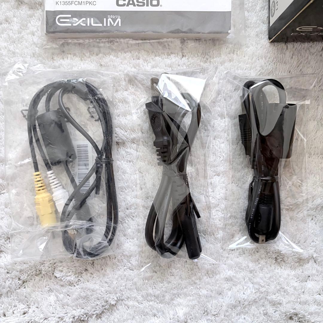 【動作確認済】CASIO カシオ EXILIM EX-ZS100 レトロコンデジ