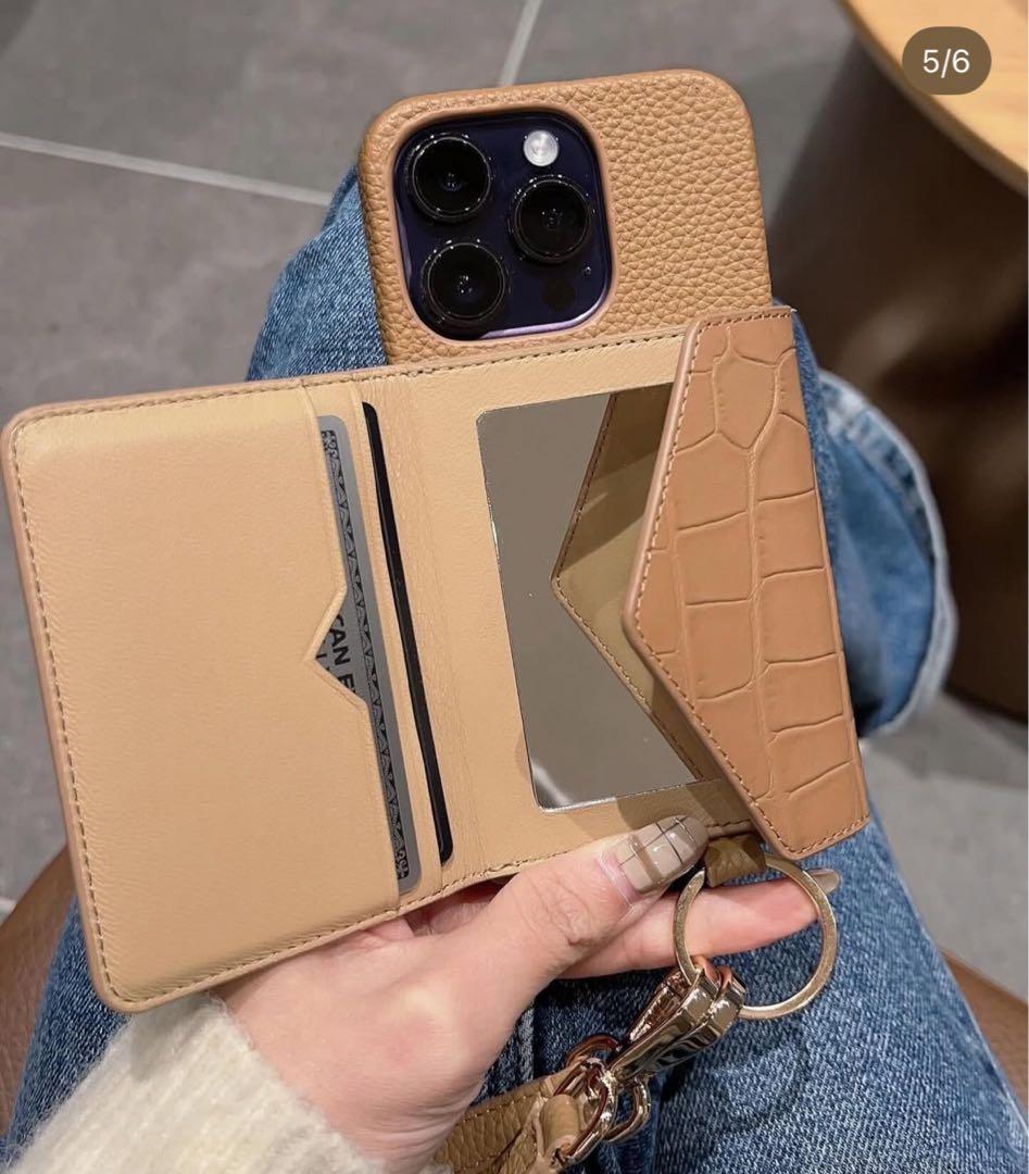 お値下げ明日まで⭐︎iPhone16pro ケース リップケース・ストラップ付き