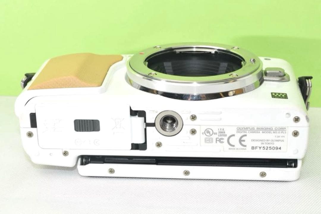 OLYMPUS E-PL5 ☆送料無料☆