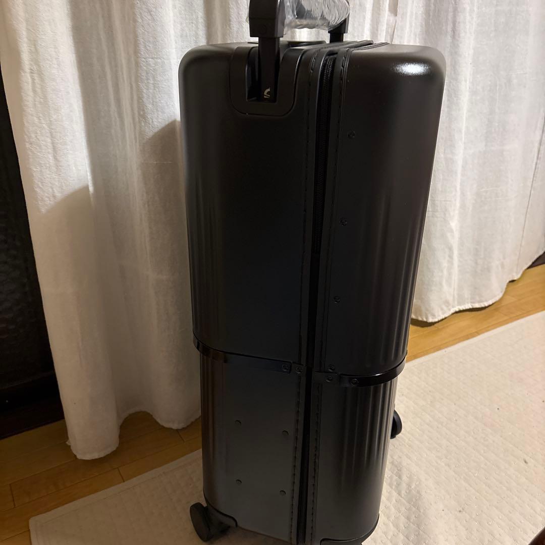 VELO ヴェーロ　伸縮型　スーツケース　三段階サイズ可変式　ブラック