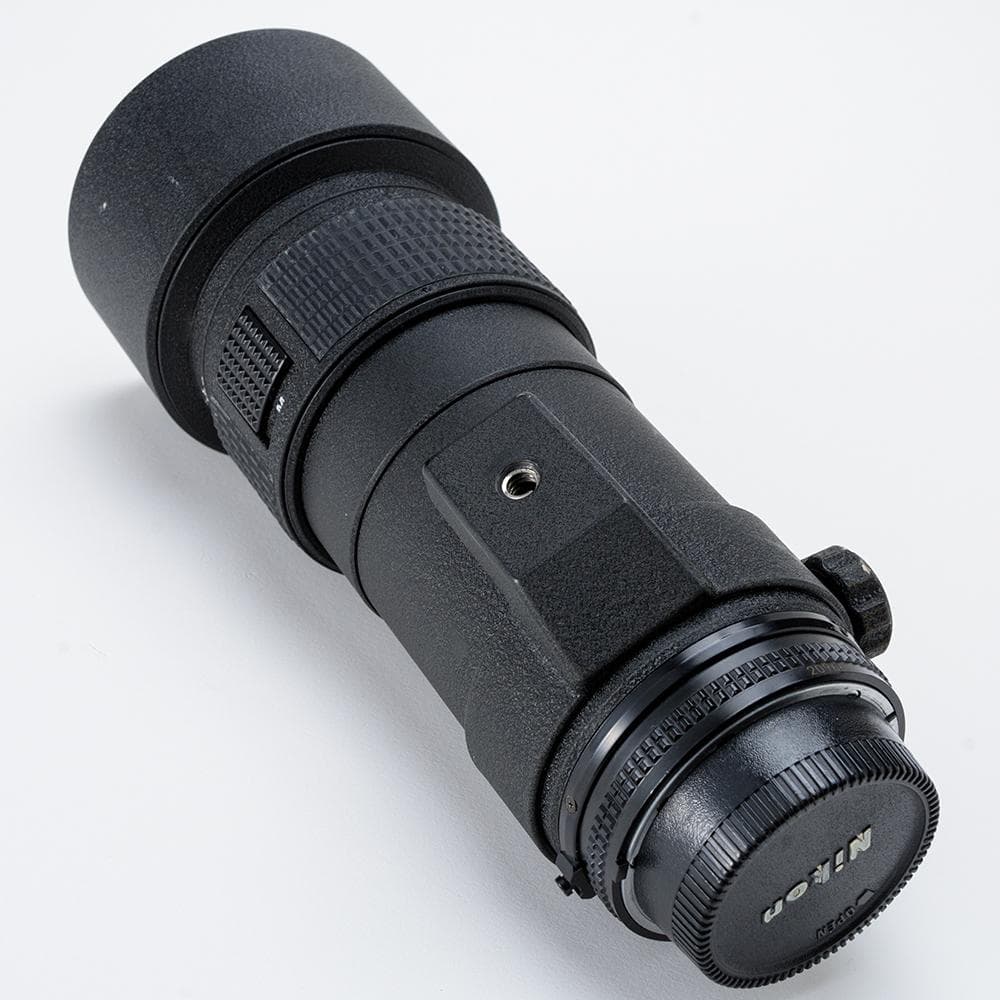 ニコン　AF NIKKOR 300mm F4 ED NIKON