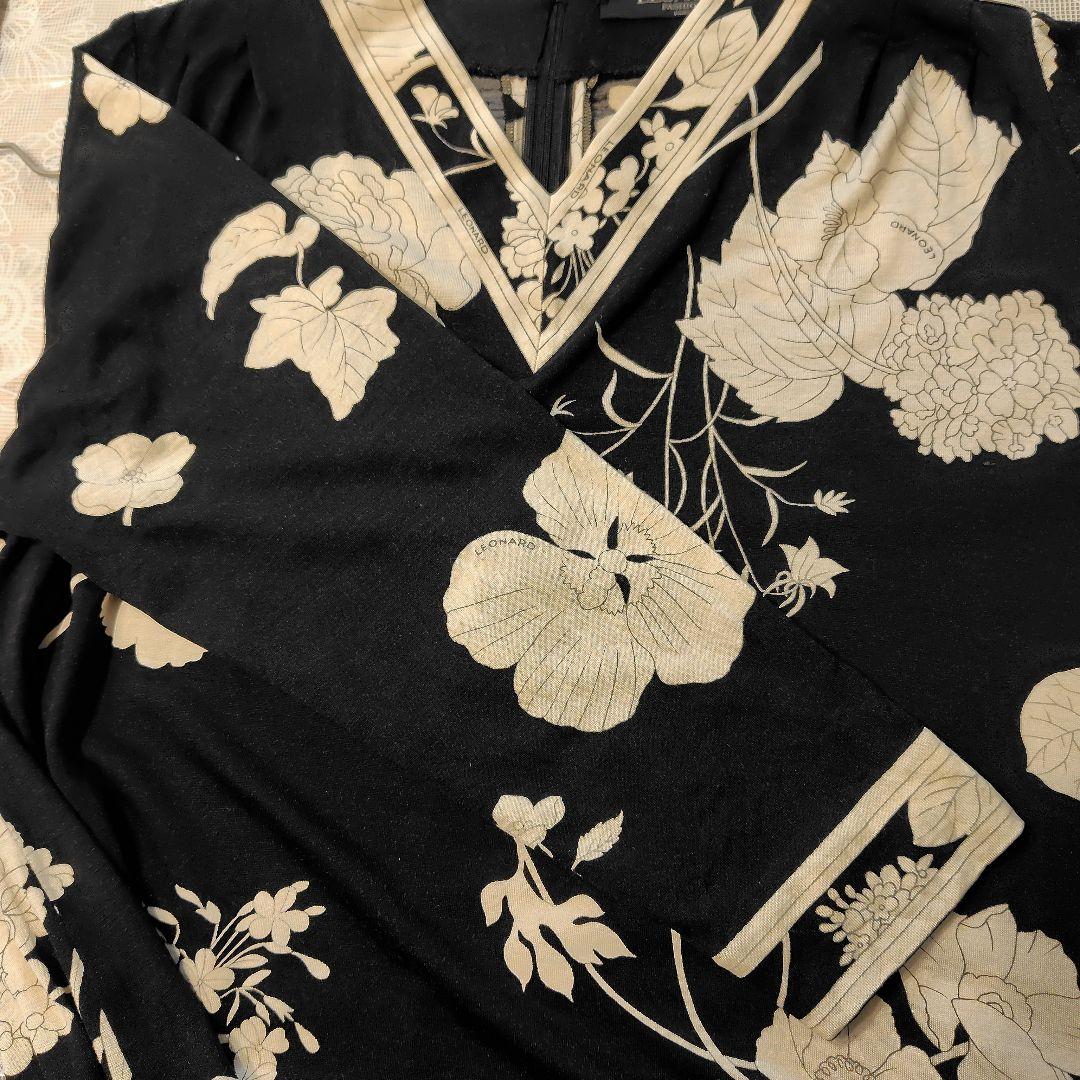 LEONARD 花柄 ワンピース　Vネック 長袖ひざ丈チュニック