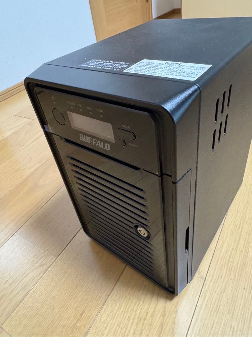 バッファロー　WSH5610DN24S2 RAID NAS 鍵なし