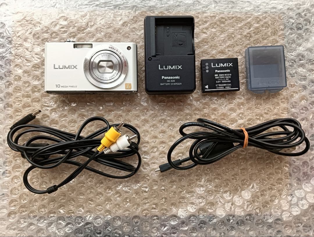 Panasonic　LUMIX　DMC-FX37　ホワイト