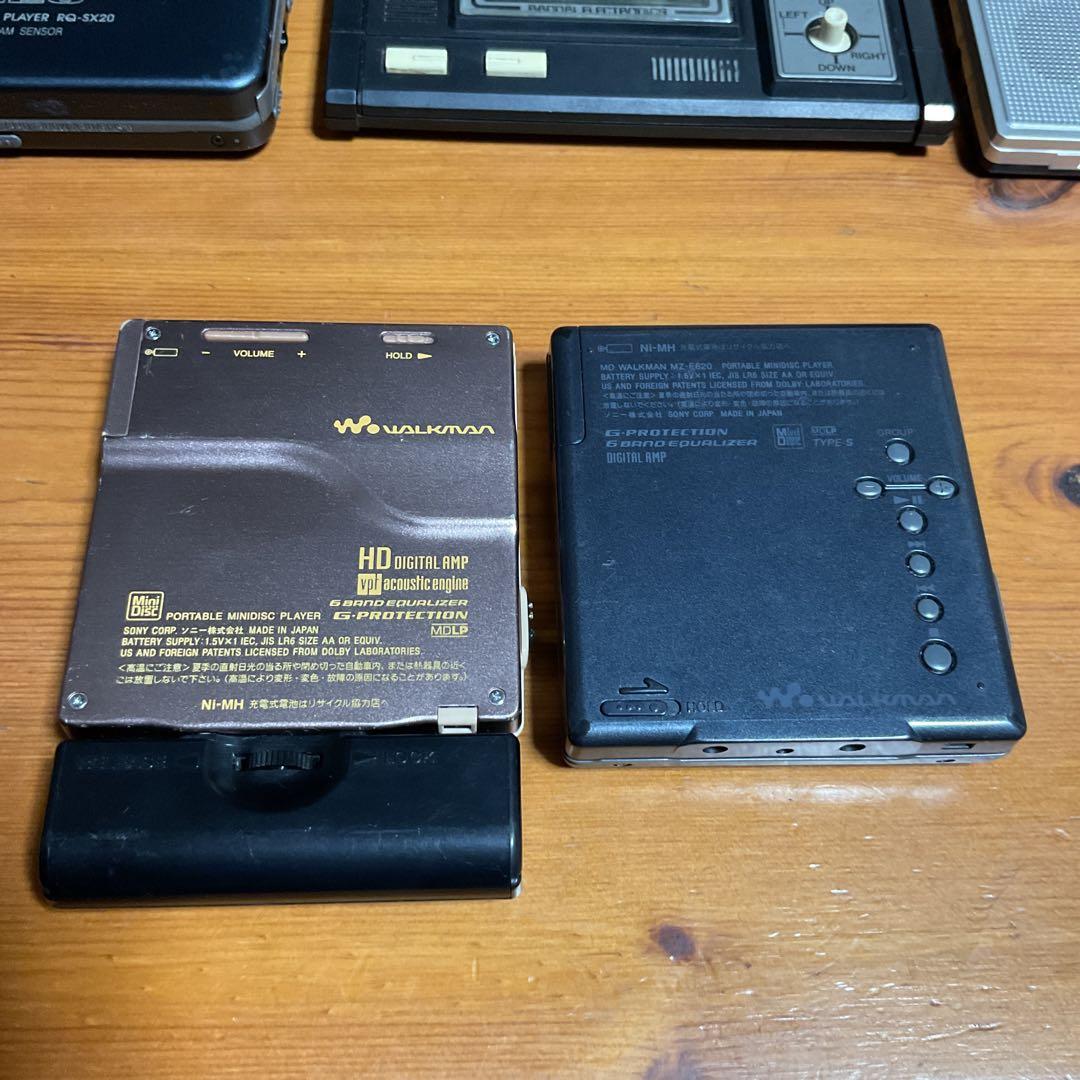 昭和レトロ、ウオークマン 、ラジオ、ゲームジャンク