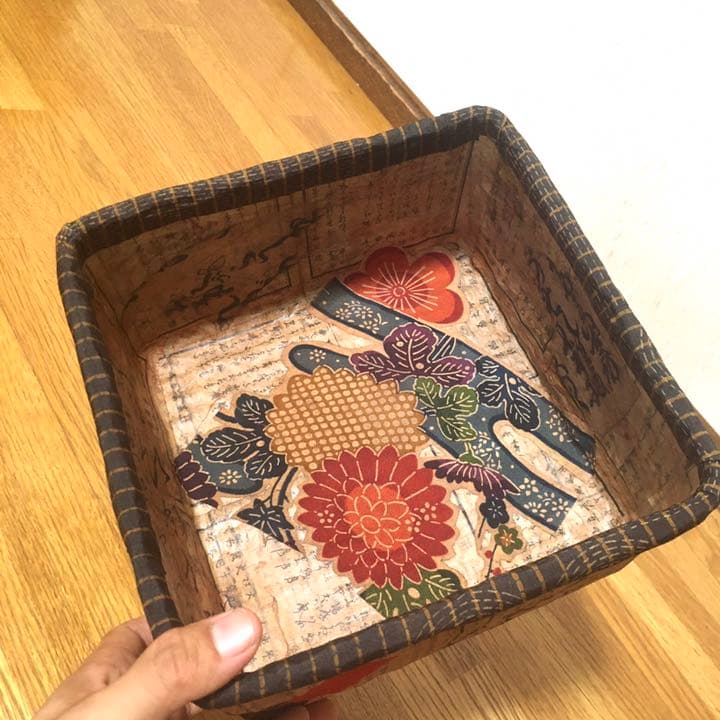 明治時代の和紙を使用！一閑張りカゴ♩