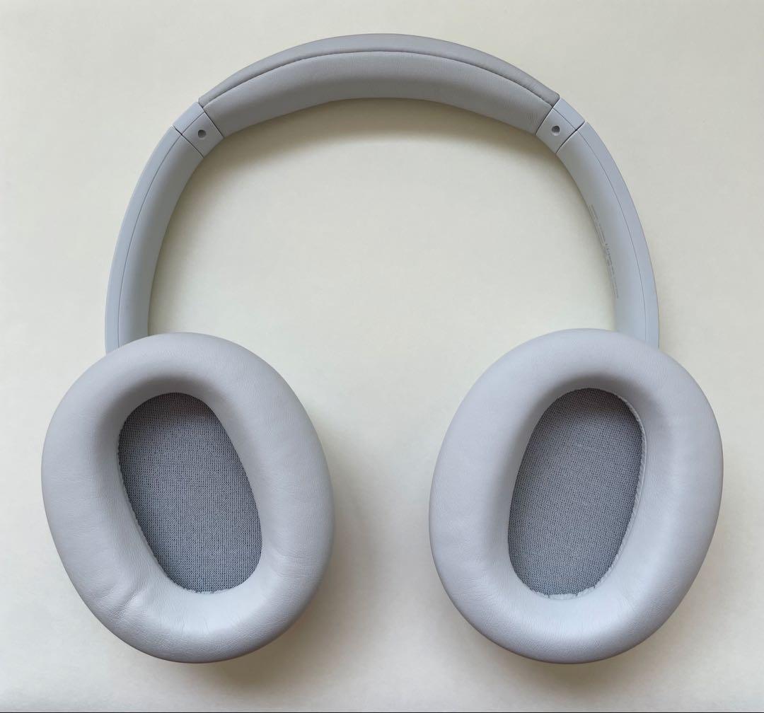 ヘッドホン　ソニー　WH-CH720N (ホワイト)