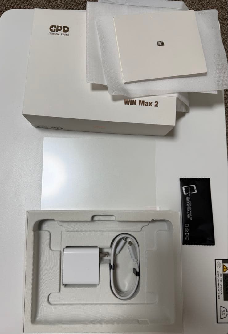 ミニPC GPD Win Max2 6800U 32GB 1TB